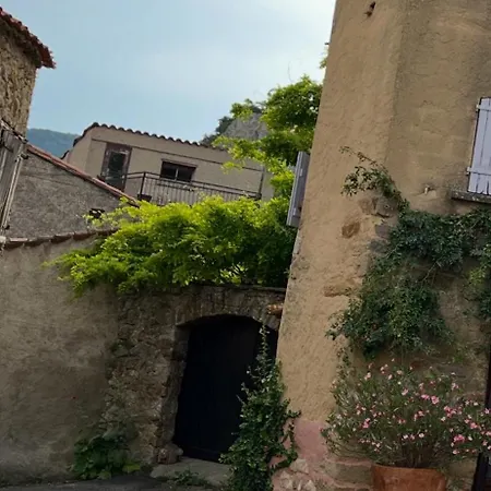 Le Chateau