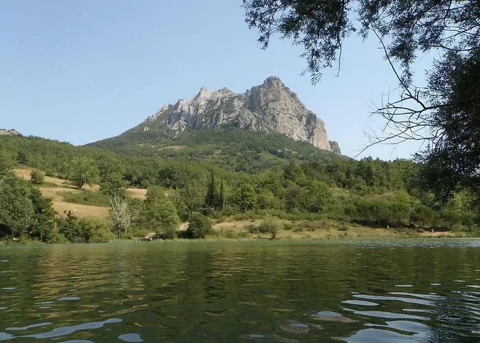 Le Chateau Hébergement de vacances *